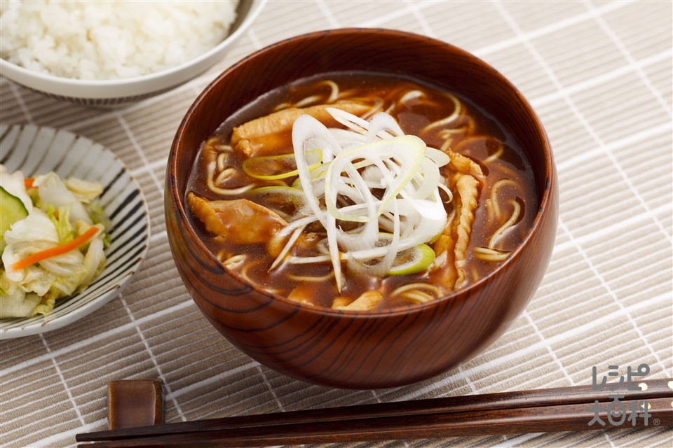 鶏肉とそうめんの赤だし絶品汁