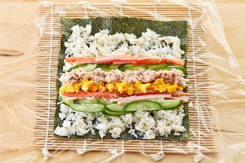 ごま香る！簡単恵方巻きのつくり方_5_1