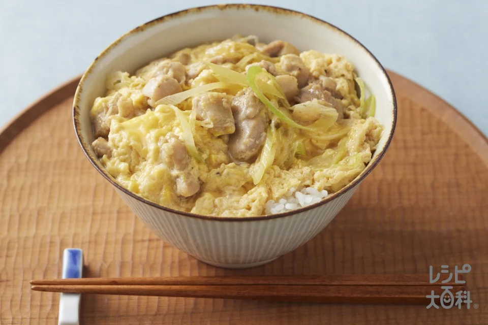 親子丼 あごだし醤油風味