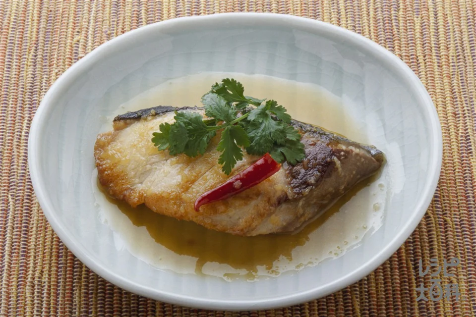 ぶりの煮つけエスニック風