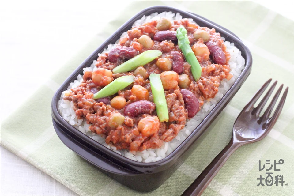 お豆ごろごろミートソース丼弁当