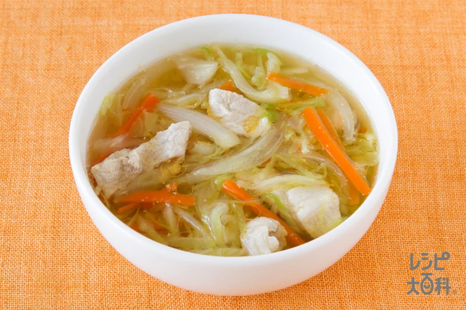 豚肉とせん切り野菜の簡単中華風スープ  