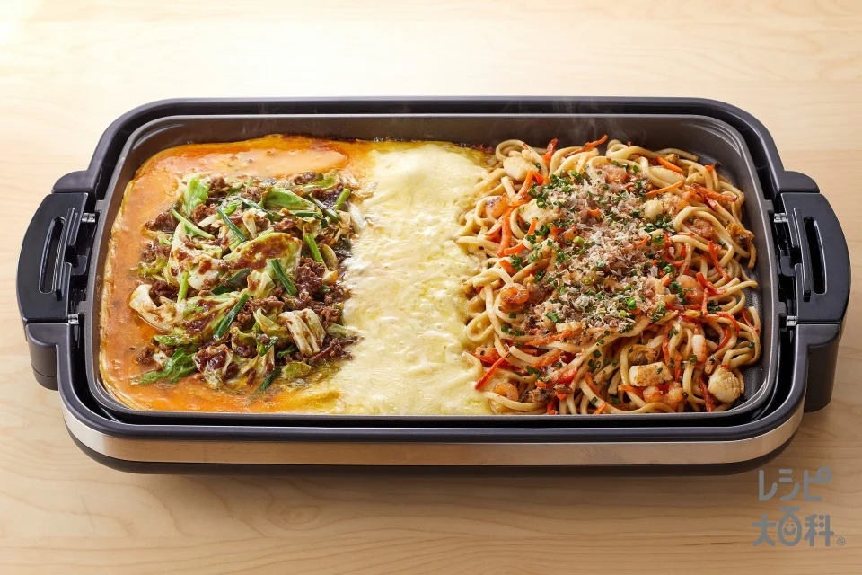 とろ~り卵の肉みそキャベツ × だしマヨシーフード焼うどん