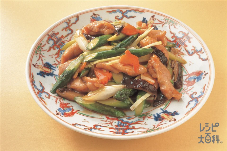 露笋炒鶏柳(アスパラと地鶏の炒め)