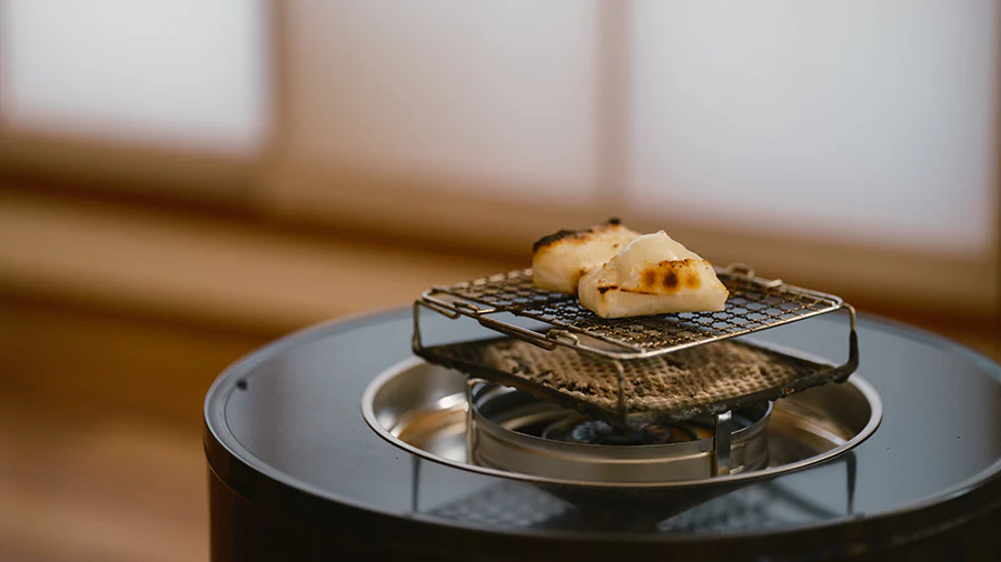 自然と家族が集うキャンプみたいな食卓