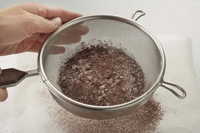 ハートのココアロールケーキのつくり方__3