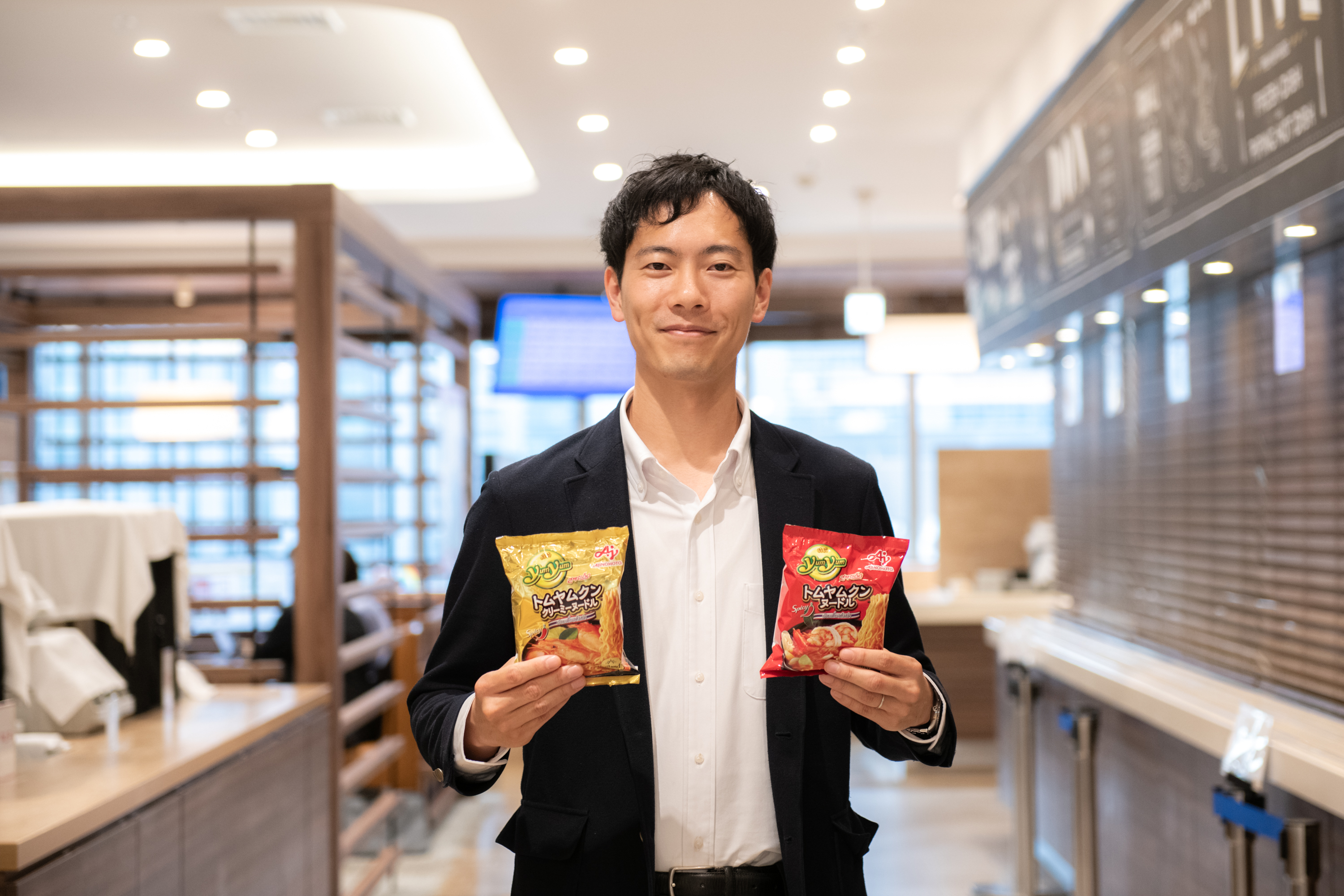 タイで50年以上愛される即席麺「Yum Yum®︎」を、味の素㈱が日本で本格