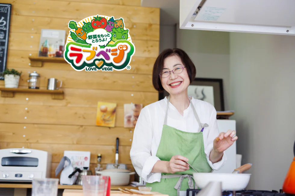 食卓にもっと野菜を。
スープ作家・料理家の有賀薫さんに
聞いた野菜との付き合い方