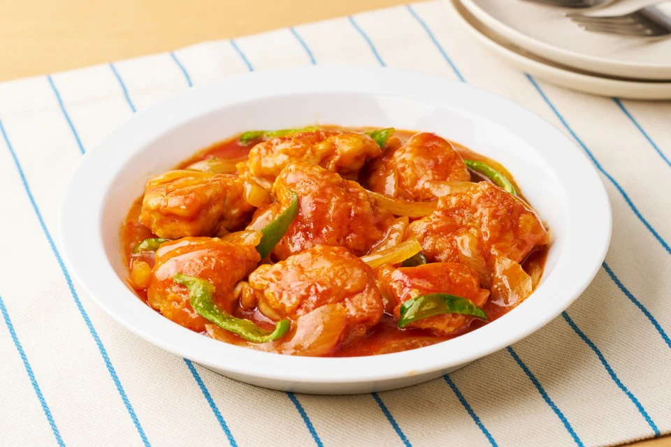鶏もも肉の簡単トマト煮