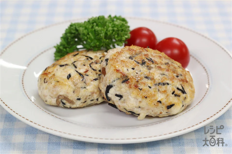 ひじき煮入り豆腐ハンバーグ