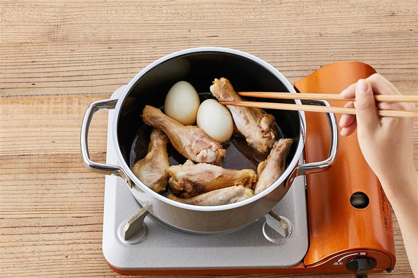 ゆで卵と鶏手羽元の甘辛煮のつくり方_1_1