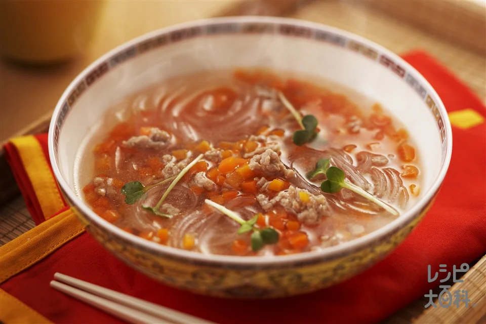 ひき肉と春雨のにんじんスープ＜減塩タイプ＞