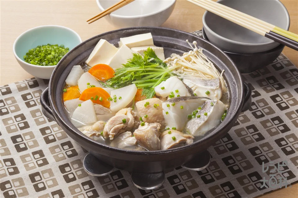 鶏とたらのうま塩鍋