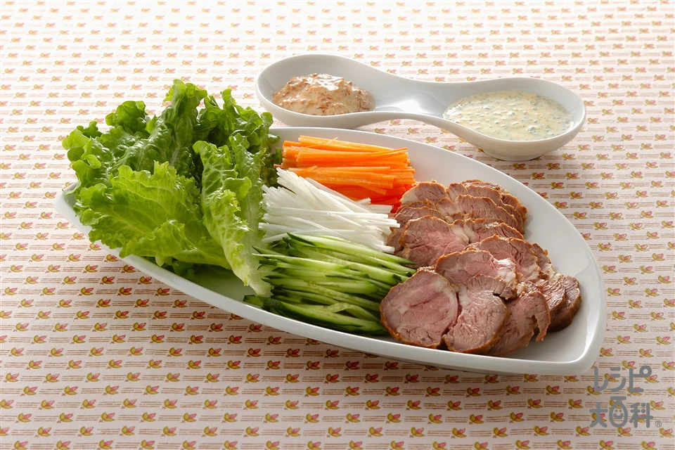 ラム肉のロースト ソース2種添え