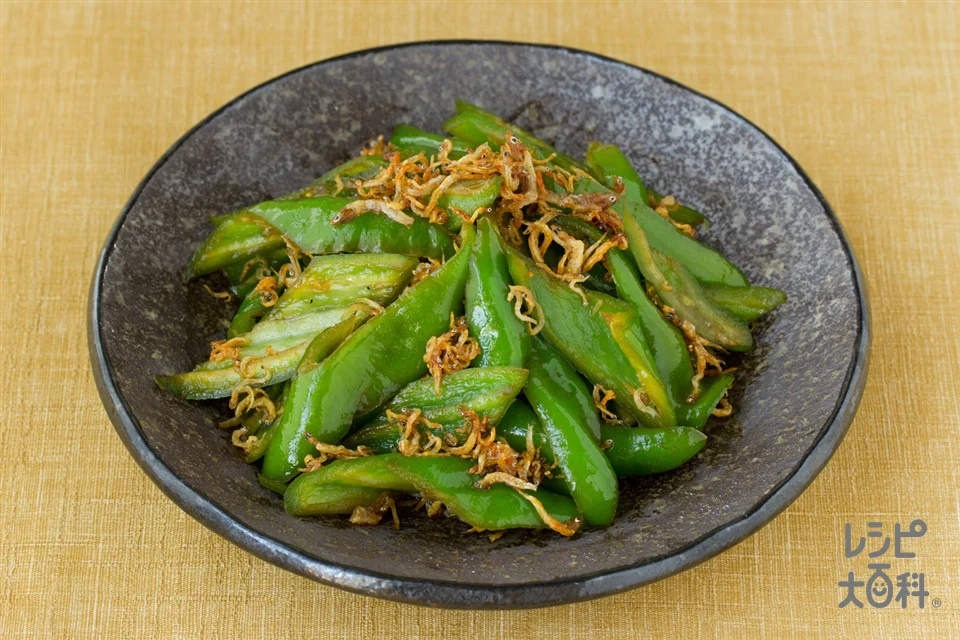 万願寺とうがらしとじゃこの炒めもの