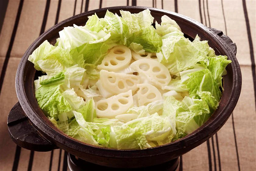れんこんとかぼちゃ・鶏肉のだし蒸し鍋のつくり方_3_2