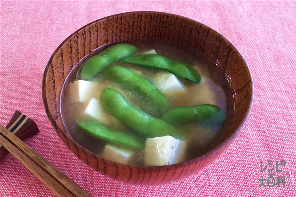 枝豆と豆腐のみそ汁