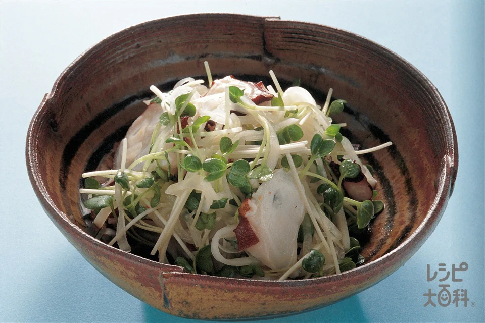 たこのピリピリごま風味あえ