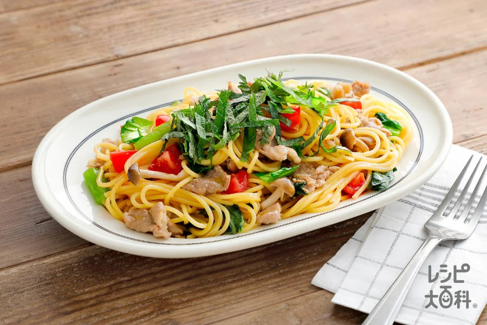 大葉とにんにくの香ばし醤油パスタ