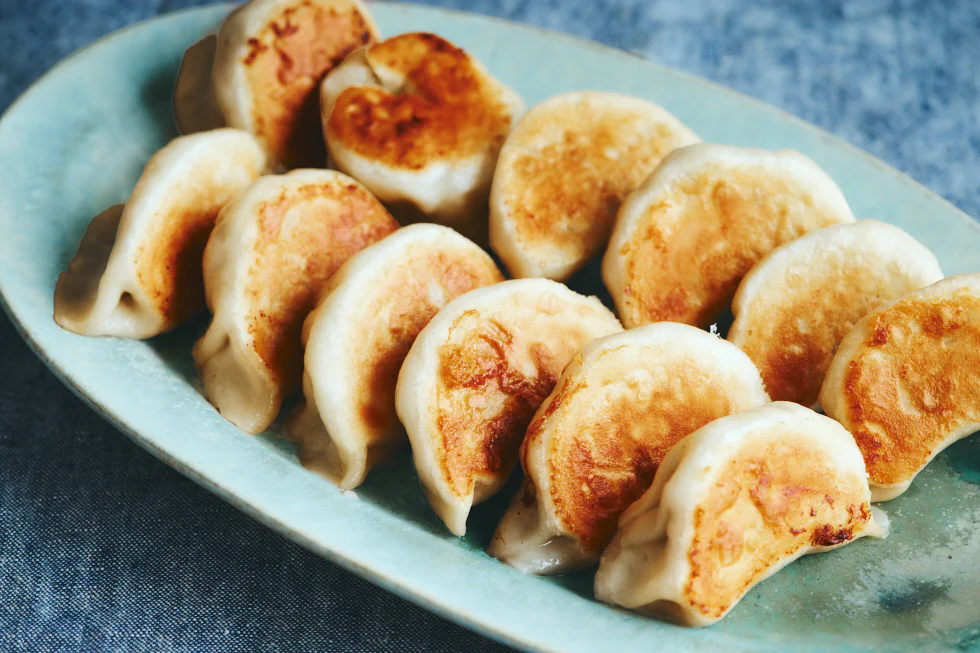 焼き上がった餃子