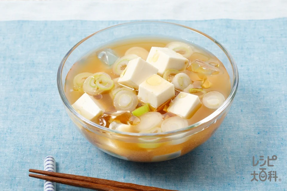 豆腐とねぎの冷やしみそ汁