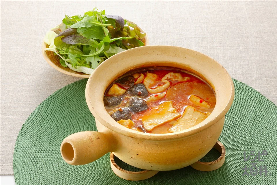 厚揚げ、豚肉のタイ風しゃぶしゃぶ