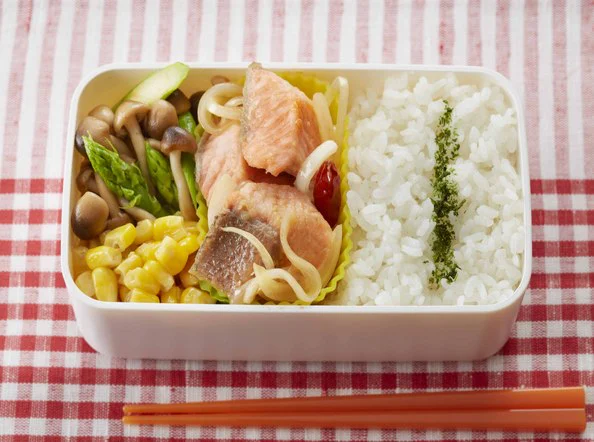 鮭の焼きびたし弁当