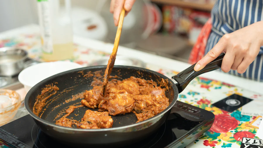 30分でできる！「本格スパイスチキンカレー」の作り方