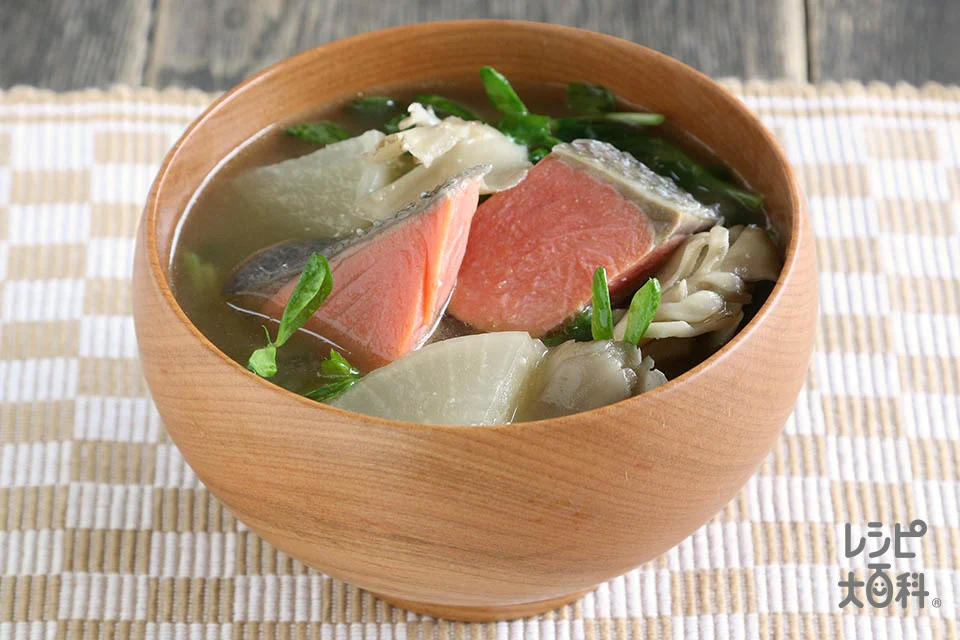 絶品!鮭とまいたけのみそ汁