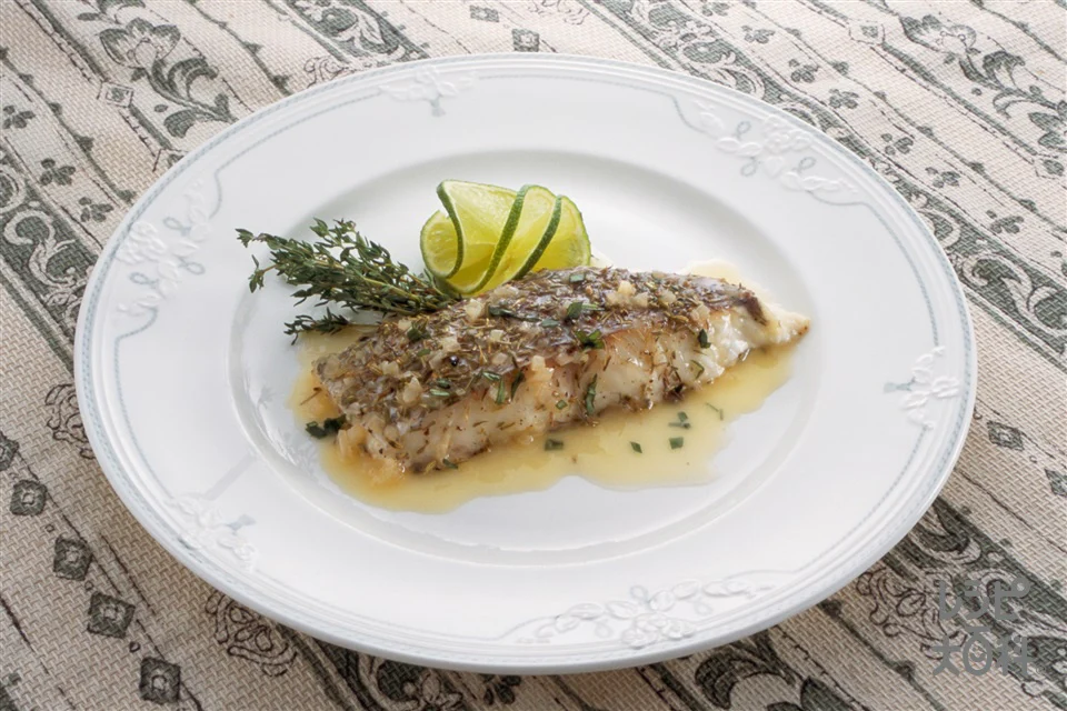 白身魚の香草焼き