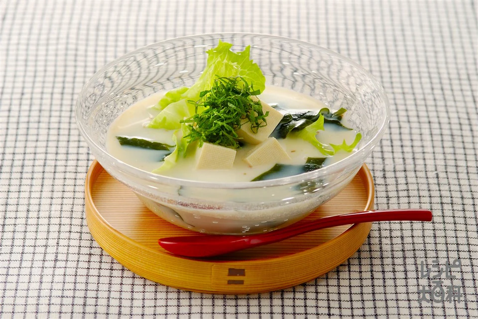 わかめの冷やし豆乳スープ
