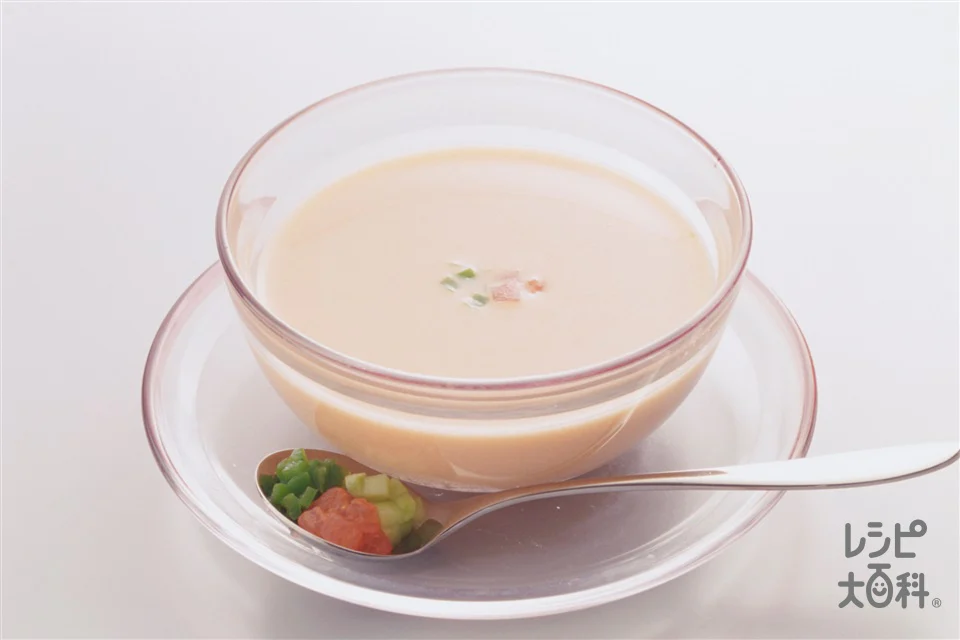 ガーリックオイルでつくるガスパチョ