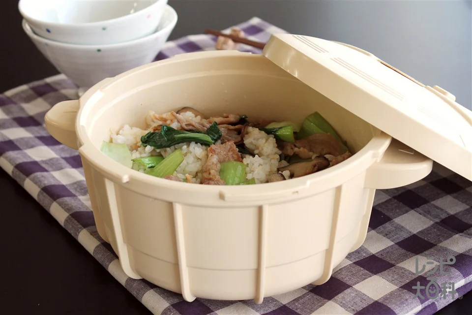 ～電子レンジ専用圧力鍋で～チンゲン菜の混ぜご飯