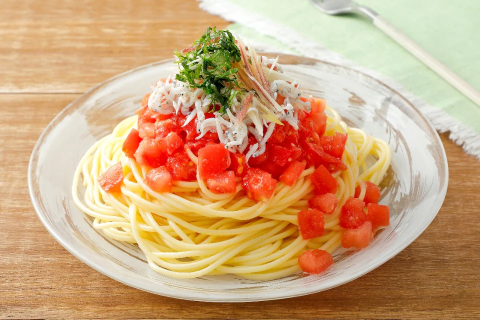 こんぶトマトのぶっかけパスタ