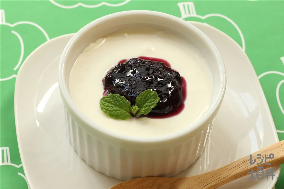 簡単チーズケーキ～ベリーソース～