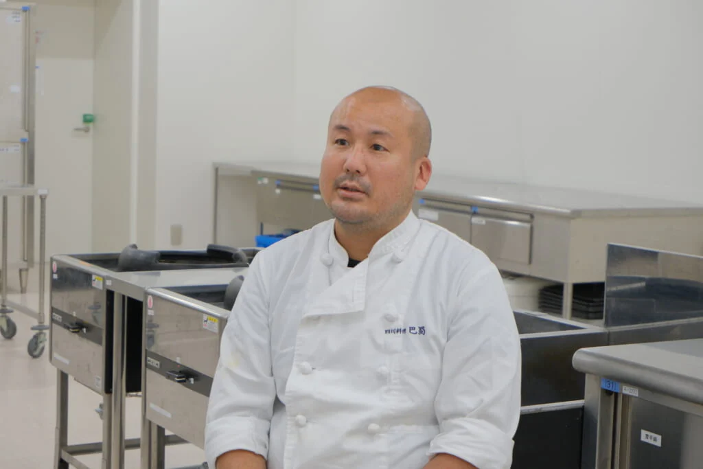 「四川料理 巴蜀（はしょく）」のオーナーシェフ・荻野亮平さん