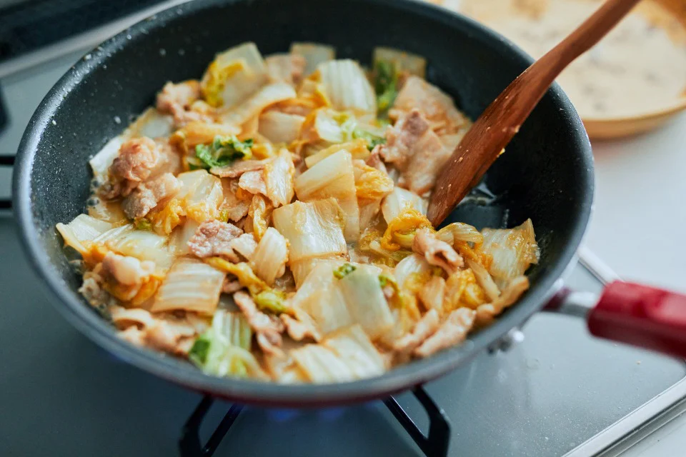 白菜と豚バラ肉の味噌炒めのつくり方_3_1