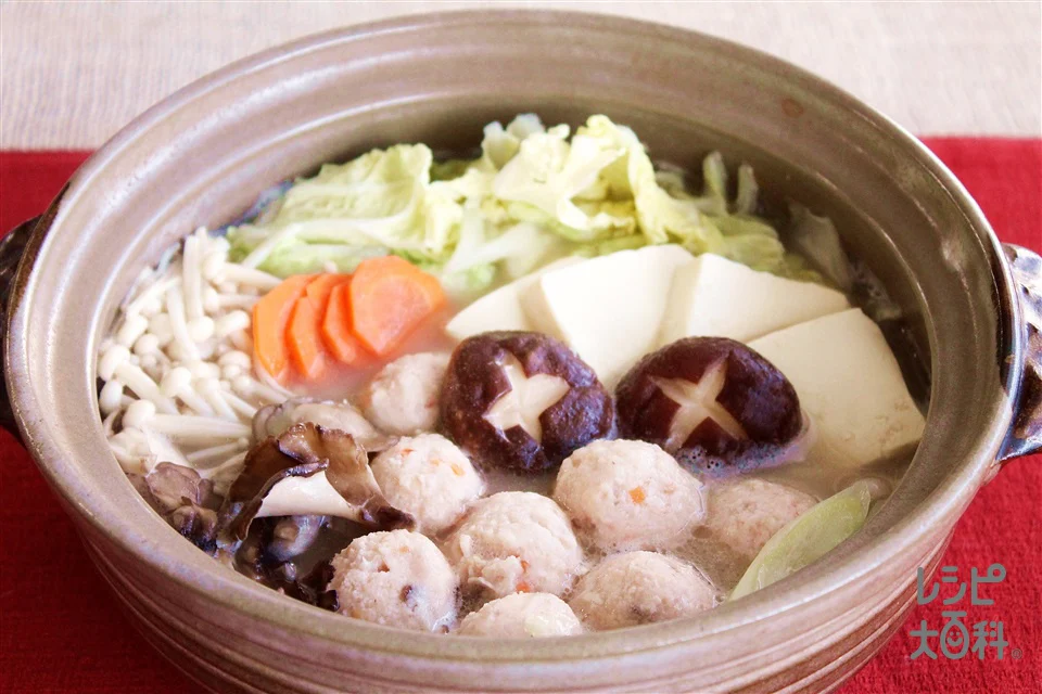きのことつくねだんご鍋（濃厚白湯）