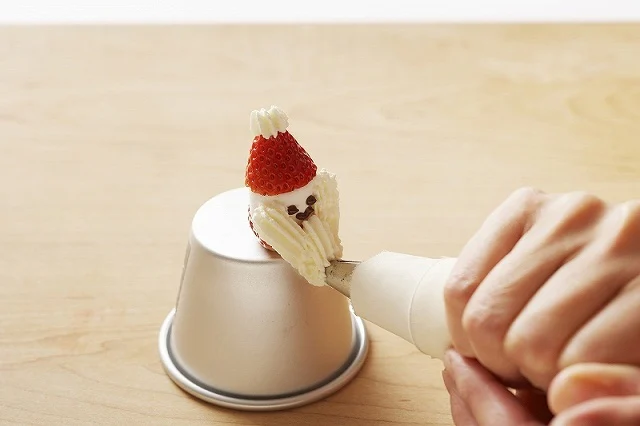 いちごサンタともみの木のショートケーキのつくり方_10_2