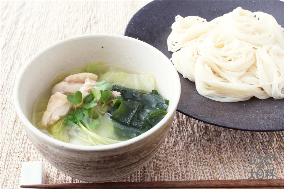 鶏だし仕立てのあっさりつけそうめん