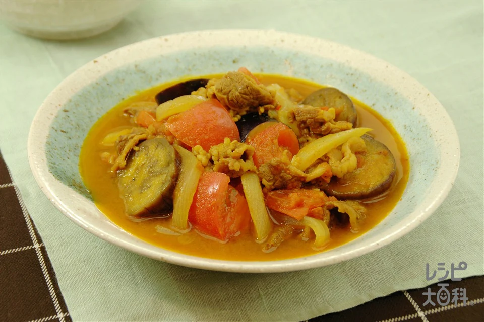 牛肉となすのトマトカレー煮