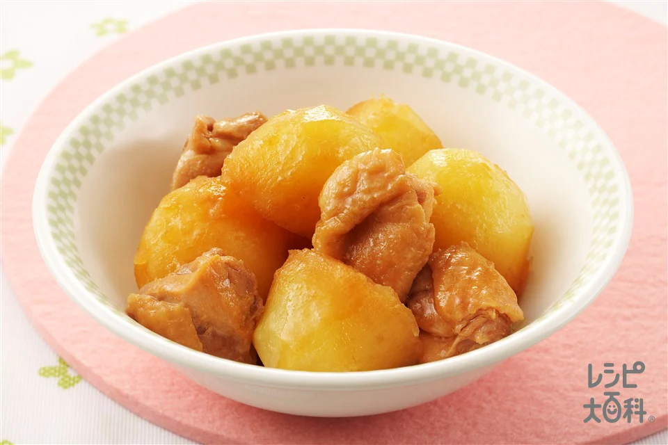 鶏肉とじゃがいもの煮物