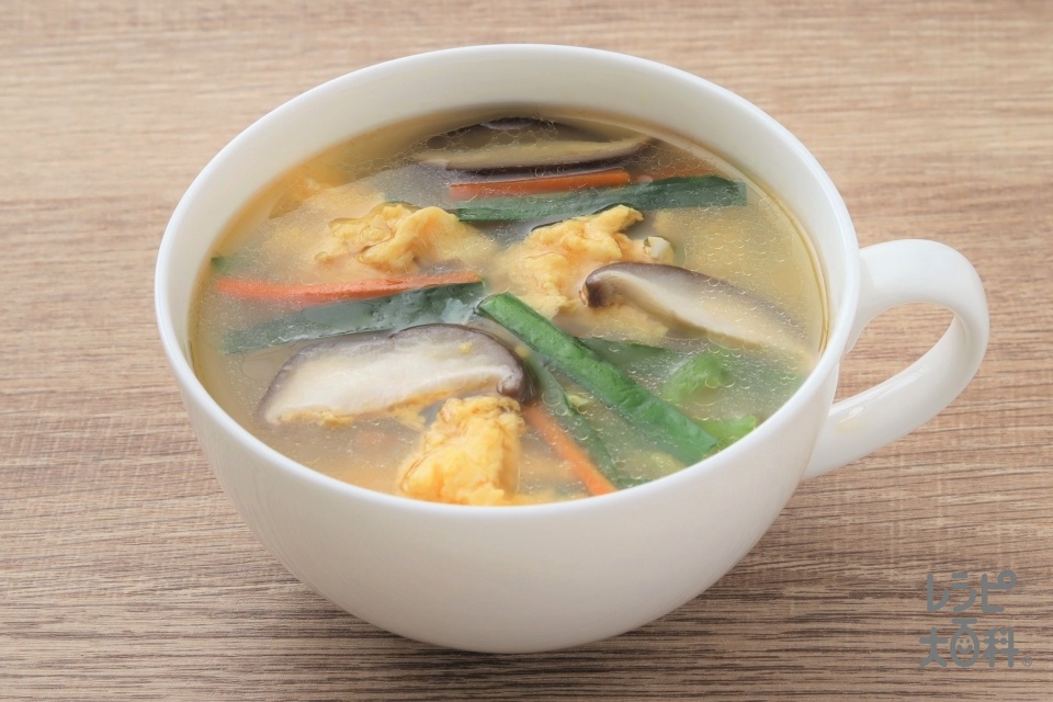 ふわふわ卵の中華スープ