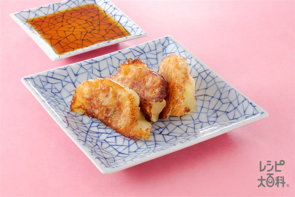 ズッキーニと豚肉のだし入りギョーザ