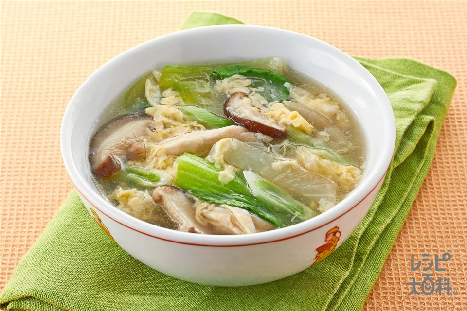 きのこと鶏肉のとろみ卵スープ