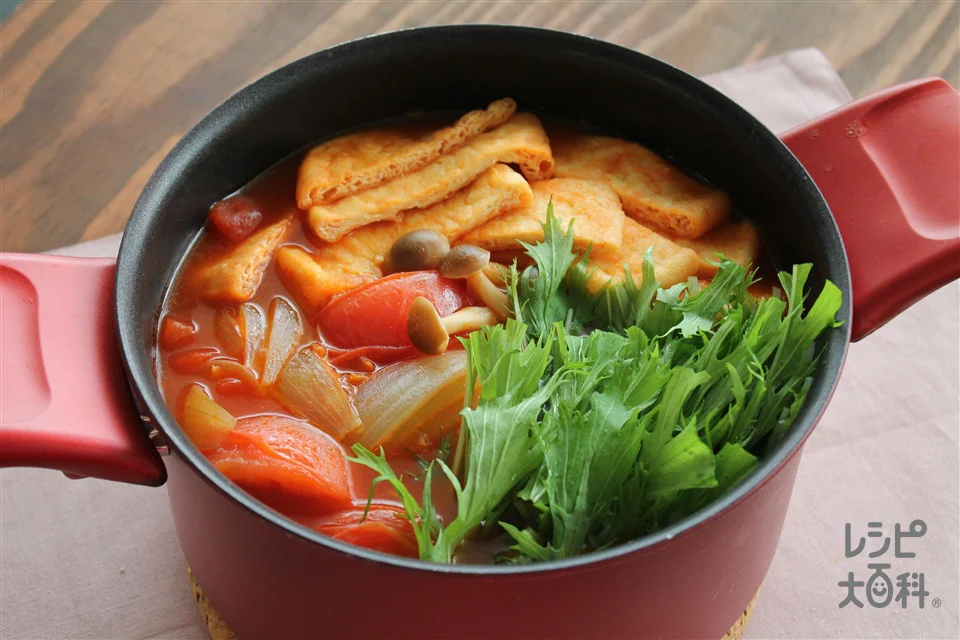 油揚げのトマト鍋