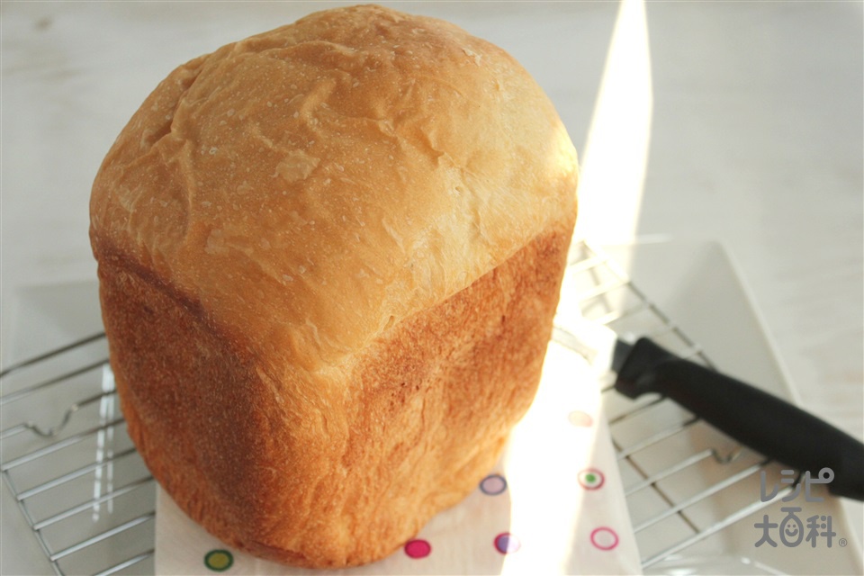 ホームベーカリーで作る「コンソメ」食パンの作り方 | レシピ 