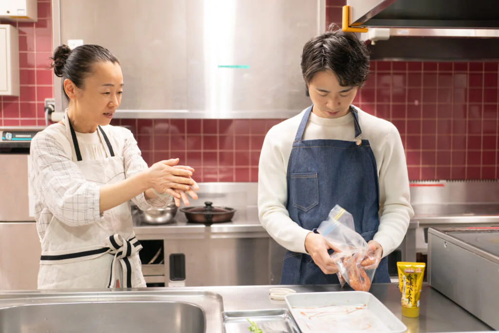 じっくり焼くだけ!手軽に作れる「えびの香味焼き」
