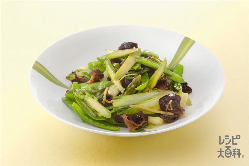 グリーン野菜ときくらげのしょうが炒め