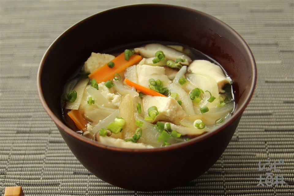 あごだしのけんちん汁風